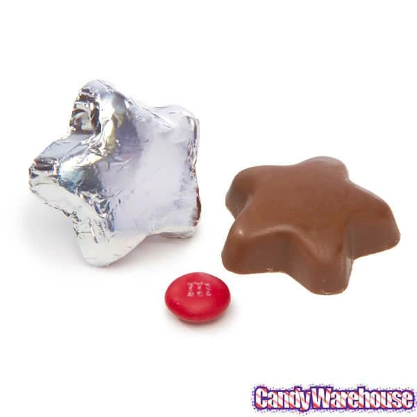Madelaine Foiled Milk Chocolate Stars - Silver: 5LB Bag 2 Madelaine Foiled Milk Chocolate Stars - Silver: 5LB Bag - Image 2