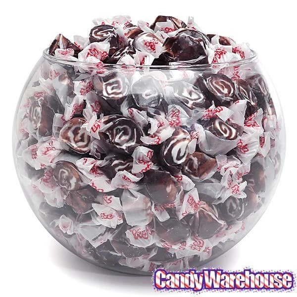 Salt Water Taffy - Black Licorice Swirl: 2.5LB Bag 2 Salt Water Taffy - Black Licorice Swirl: 2.5LB Bag - Image 2