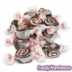 Salt Water Taffy - Black Licorice Swirl: 2.5LB Bag 7 Salt Water Taffy - Black Licorice Swirl: 2.5LB Bag -US Model Figures Sales salt water taffy black licorice swirl 2 5lb bag candy warehouse 4 b2dc823d e424 4a7a beed 26c9466f1611