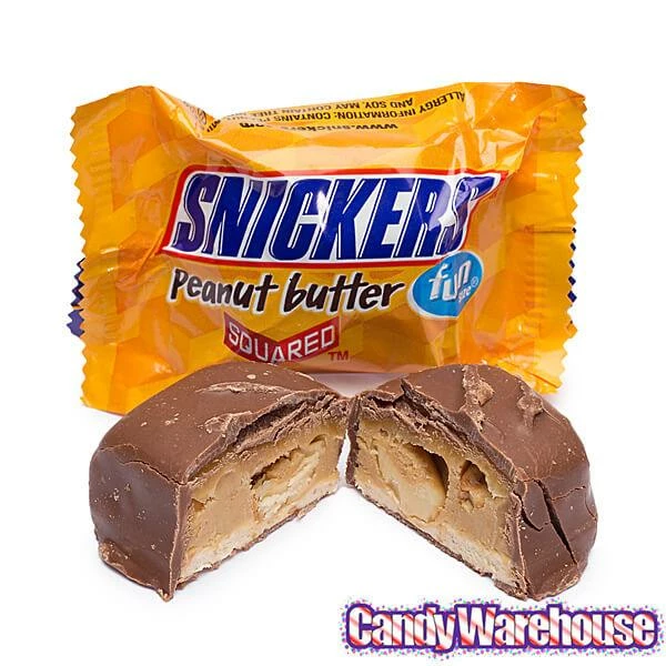 Snickers Fun Size Candy Bars Assortment: 45-Piece Bag 3 Snickers Fun Size Candy Bars Assortment: 45-Piece Bag - Image 3