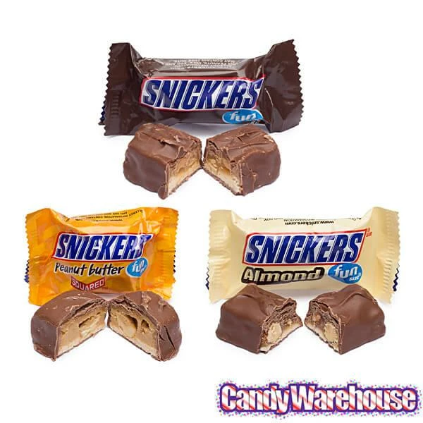 Snickers Fun Size Candy Bars Assortment: 45-Piece Bag 6 Snickers Fun Size Candy Bars Assortment: 45-Piece Bag - Image 6
