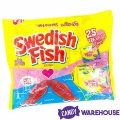 Valentine Swedish Fish Candy Treat Size Packs: 25-Piece Bag 6 Valentine Swedish Fish Candy Treat Size Packs: 25-Piece Bag -US Model Figures Sales valentine swedish fish candy treat size packs 25 piece bag candy warehouse 3